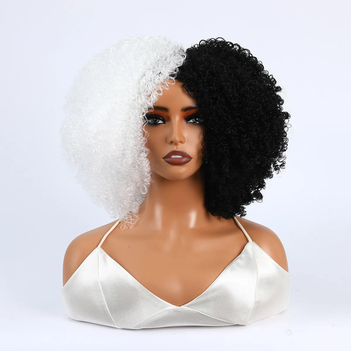 Grote Bos Kroeshaar Pruik